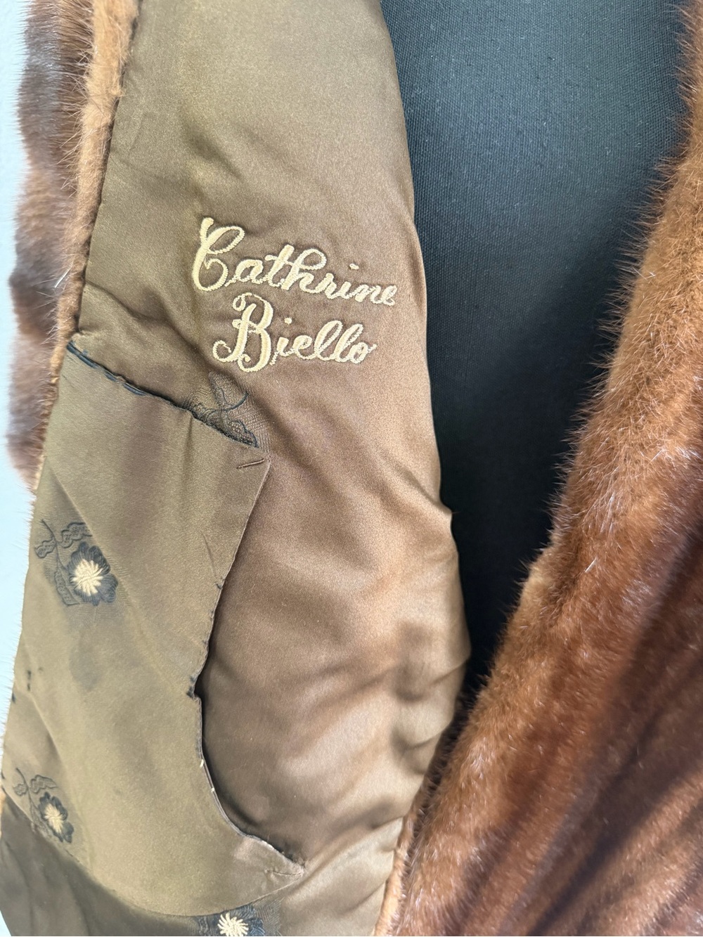 Vintage Genuine Mink Fur Stole, Cape Style 1950s-60s Classic Lining - Picture 10 of 10